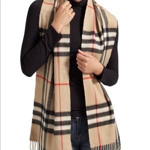 Authentic Burberry classic giant check scarf
